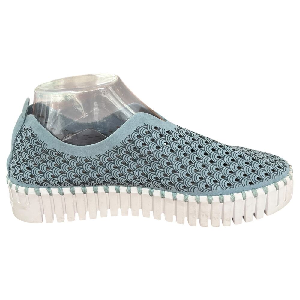 Isle Jacobsen Hornbak Tulip Perforated Slip On Shoes Dusty Blue US 9.5/ EU 40 - Picture 2 of 8